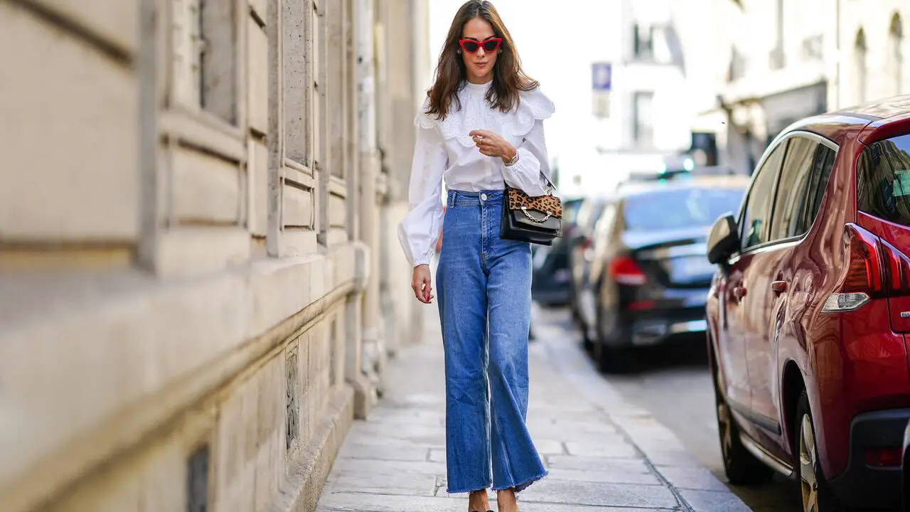 Difference Between Flare And Bootcut Jeans- Denim Decoded