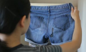 How To Get Dried Period Blood Out Of Jeans- Top 5 Techniques