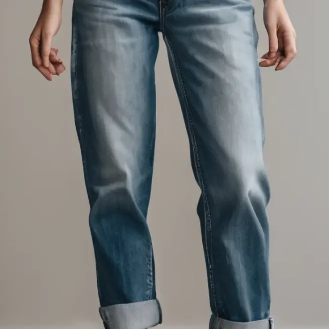 How to Hem Boyfriend Jeans: Essential Guide